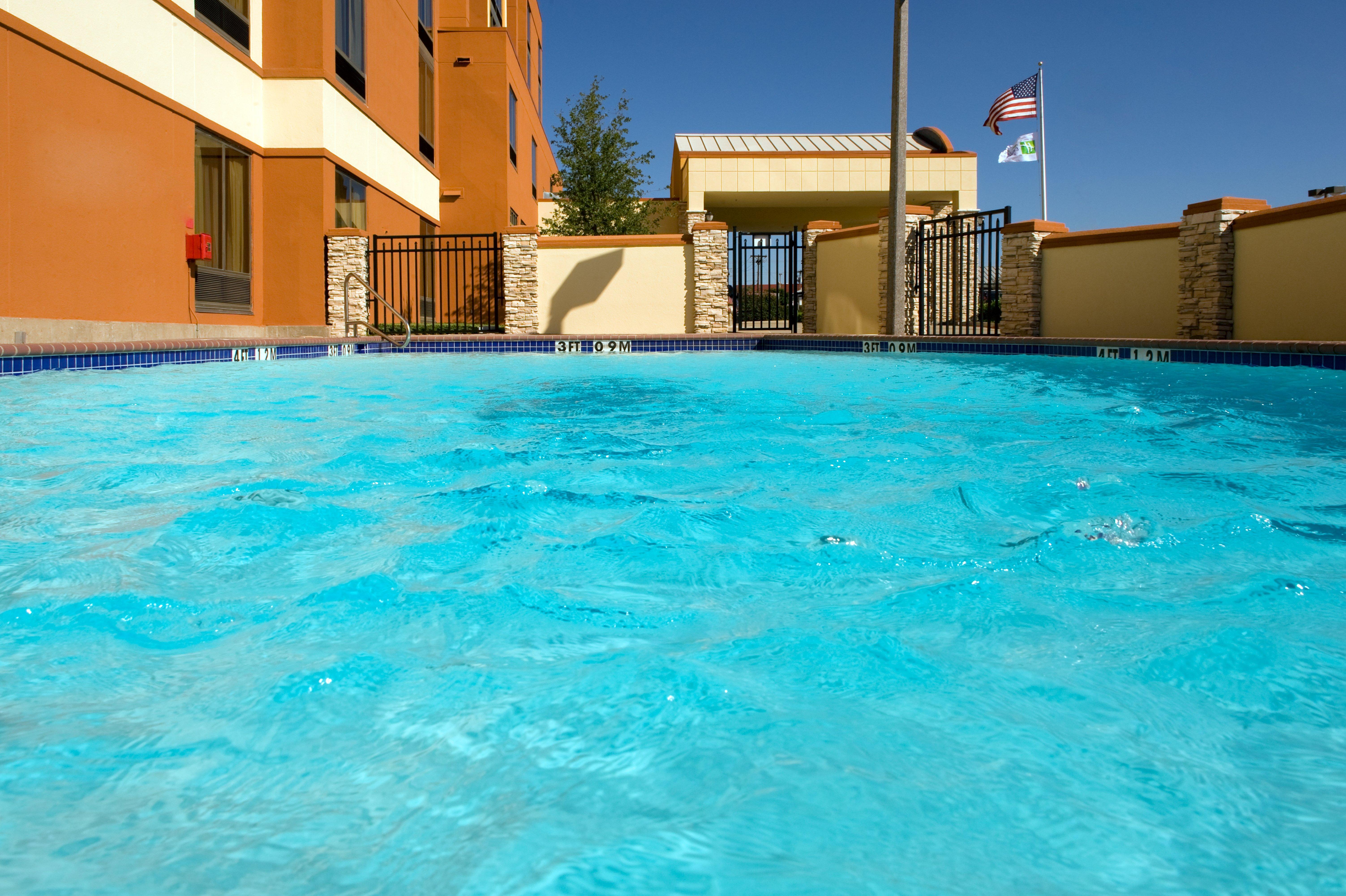 Holiday Inn Express Hotel & Suites Dallas Fort Worth Airport South By Ihg Irving Exterior foto