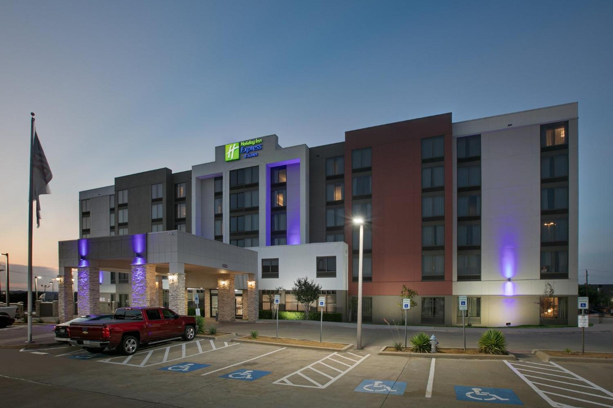 Holiday Inn Express Hotel & Suites Dallas Fort Worth Airport South By Ihg Irving Exterior foto